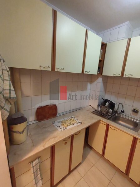 Uioara, Huedin, vanzare apartament 3 camere